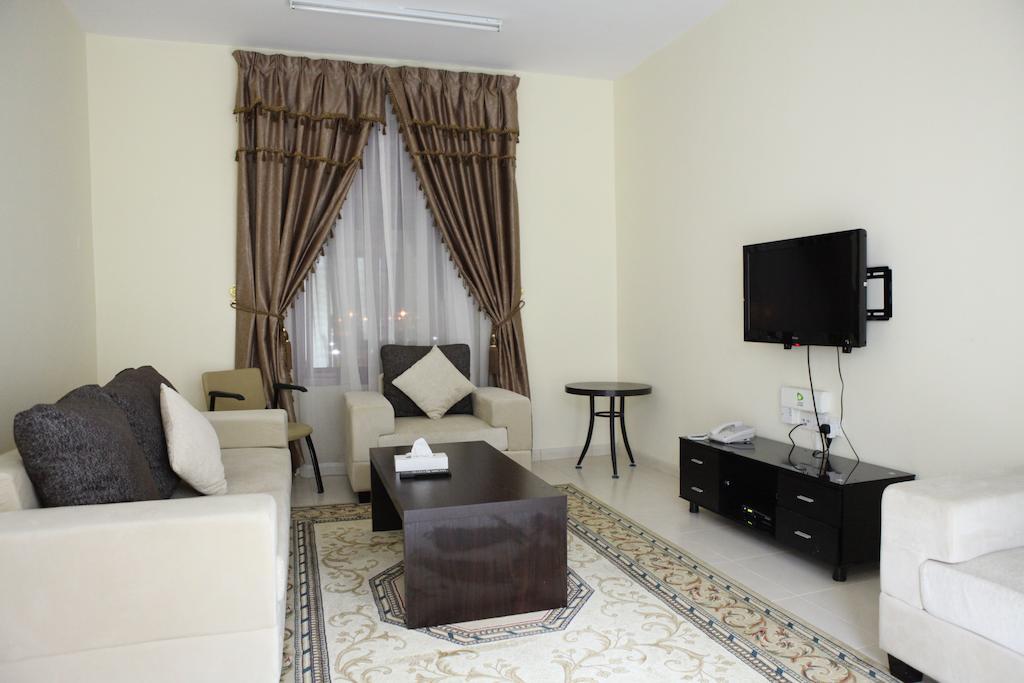 Oasis Residence Fudžajra Pokoj fotografie